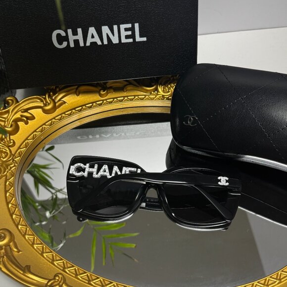 Chanel Logo Sunglasses☀️ - Picture 4 of 11
